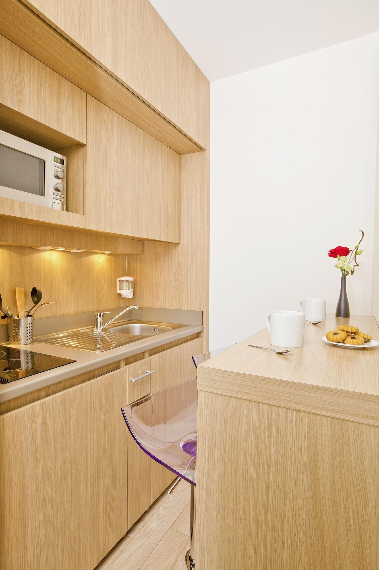 Residhome Carrieres La Defense Luaran gambar