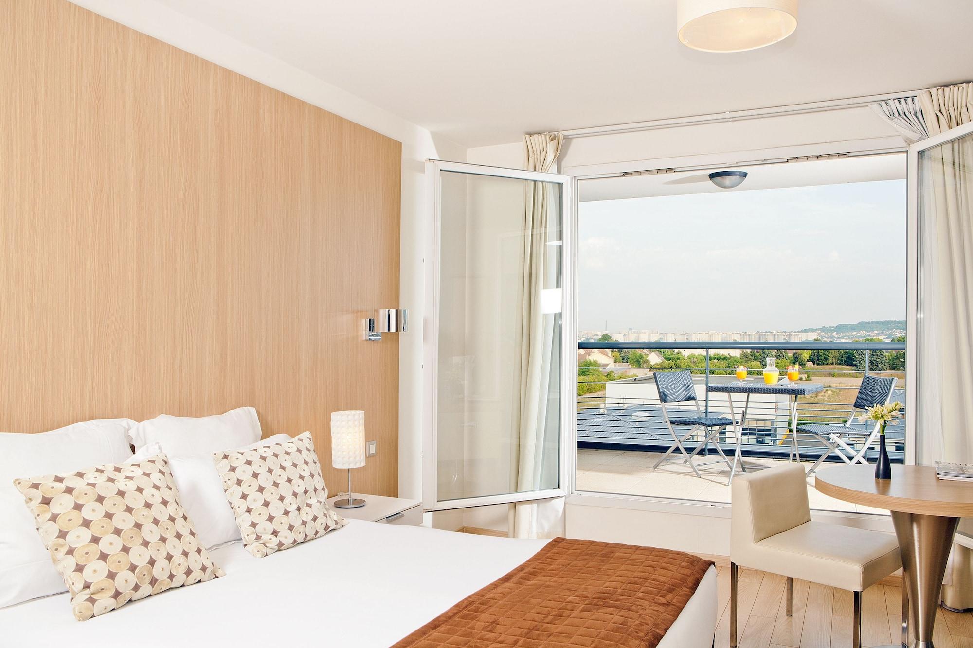 Residhome Carrieres La Defense Luaran gambar