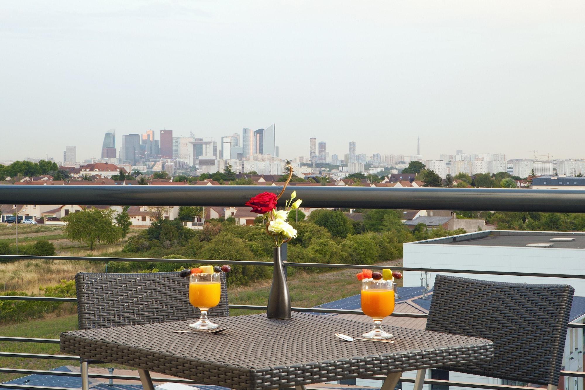 Residhome Carrieres La Defense Luaran gambar