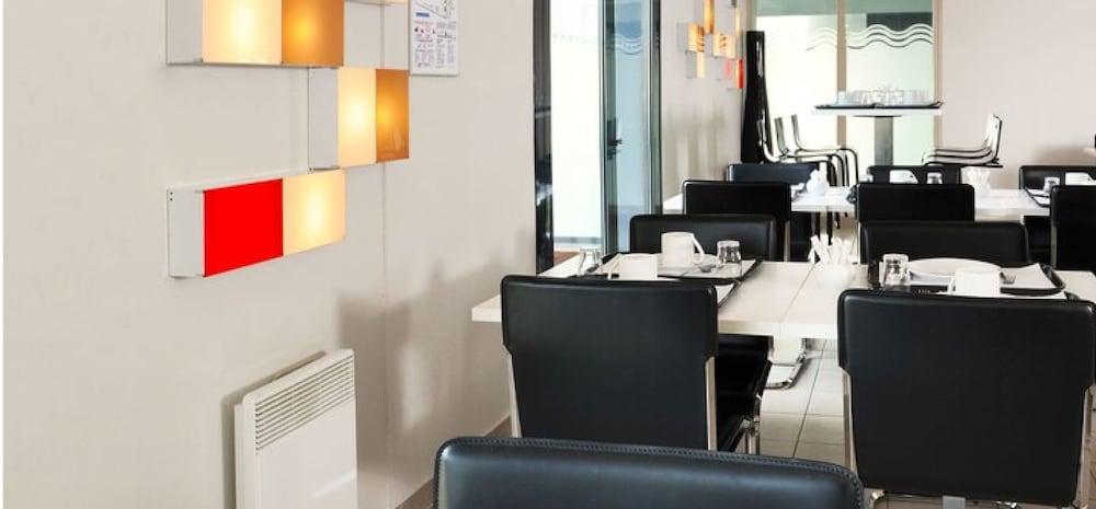 Residhome Carrieres La Defense Luaran gambar