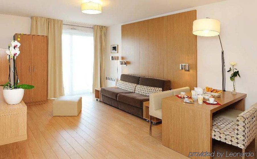 Residhome Carrieres La Defense Bilik gambar