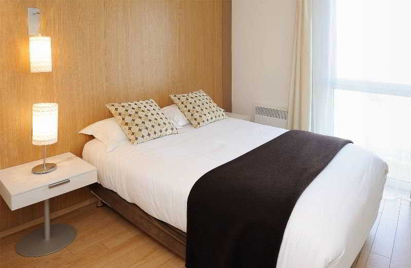 Residhome Carrieres La Defense Bilik gambar