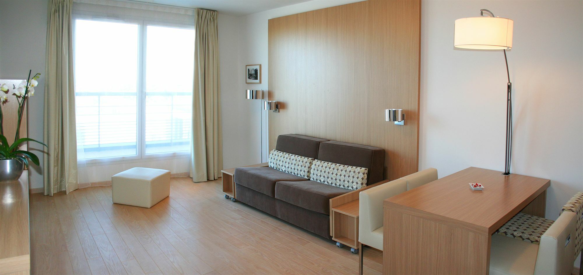 Residhome Carrieres La Defense Luaran gambar